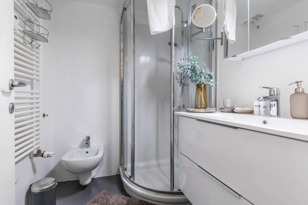 Апартаменты Joivy Modern Studio Near City Centre Милан Экстерьер фото